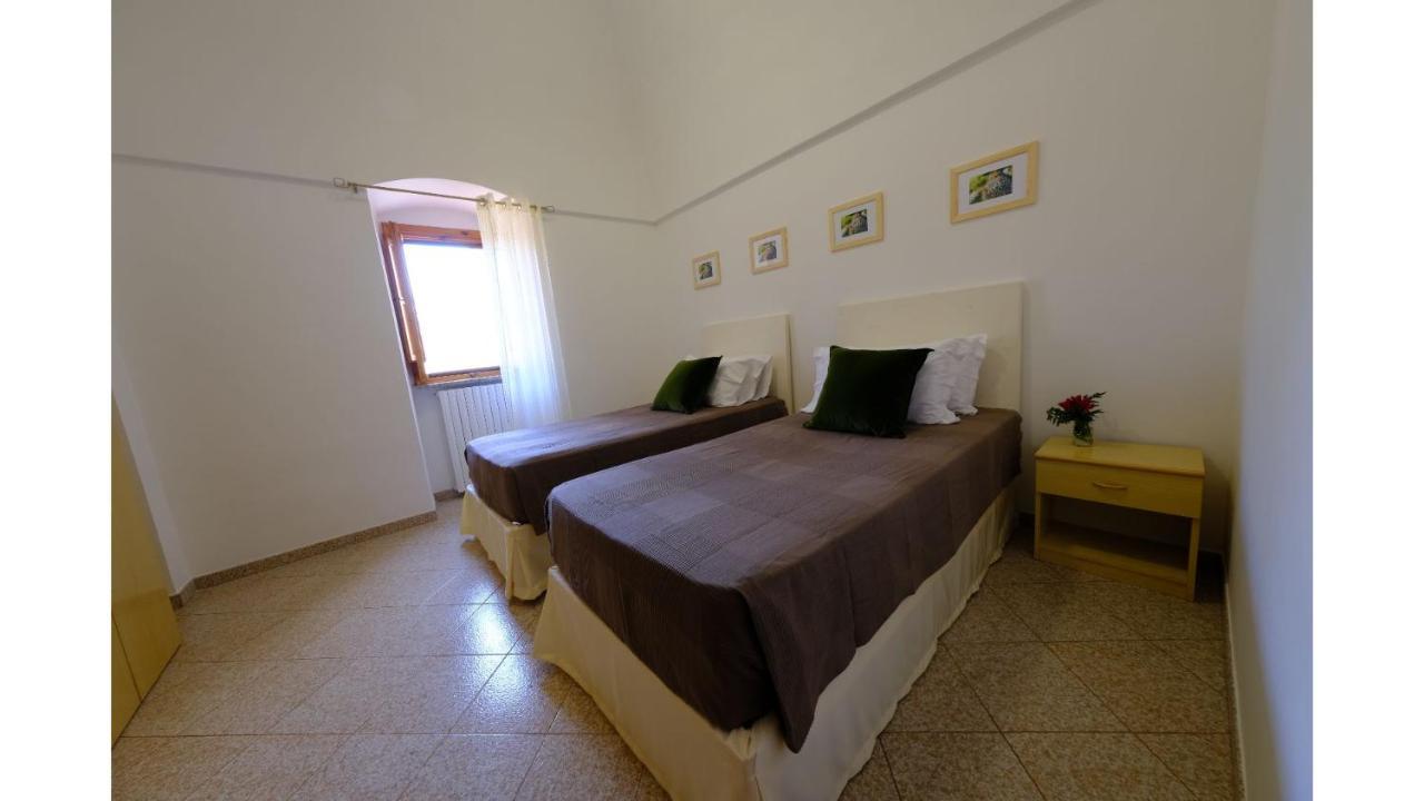 Tenuta Con Due Abitazioni Indipendenti Мартіна-Франка Екстер'єр фото
