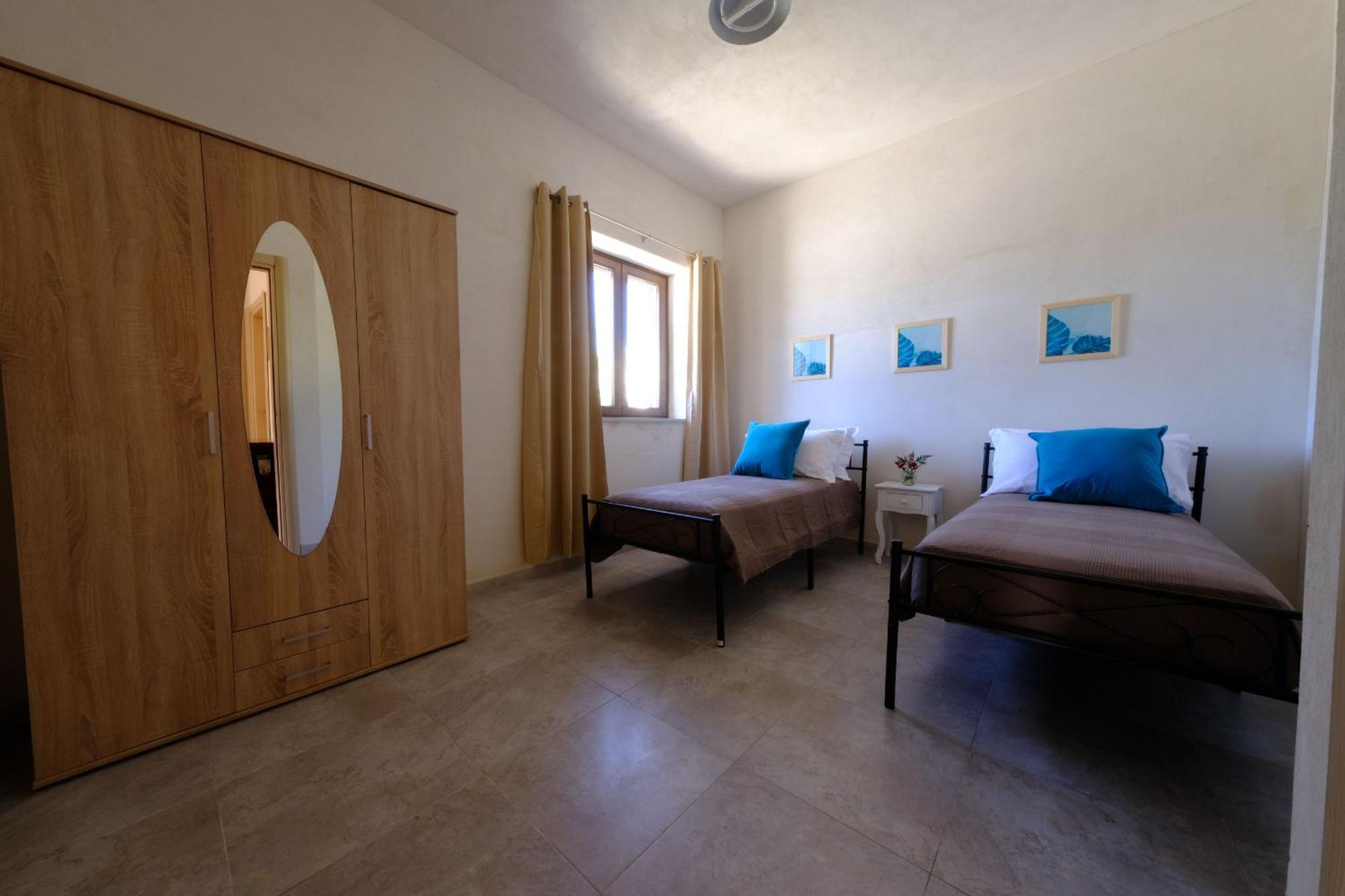 Tenuta Con Due Abitazioni Indipendenti Мартіна-Франка Екстер'єр фото